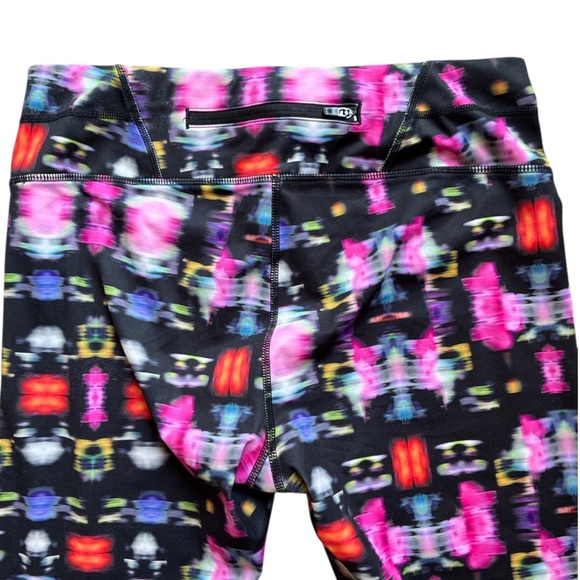 Athleta x Alicia Keys Leggings Vibrant print medium - Picture 3 of 9
